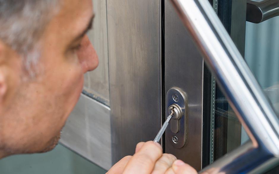 serrurier ouverture porte Asnières-sur-Seine